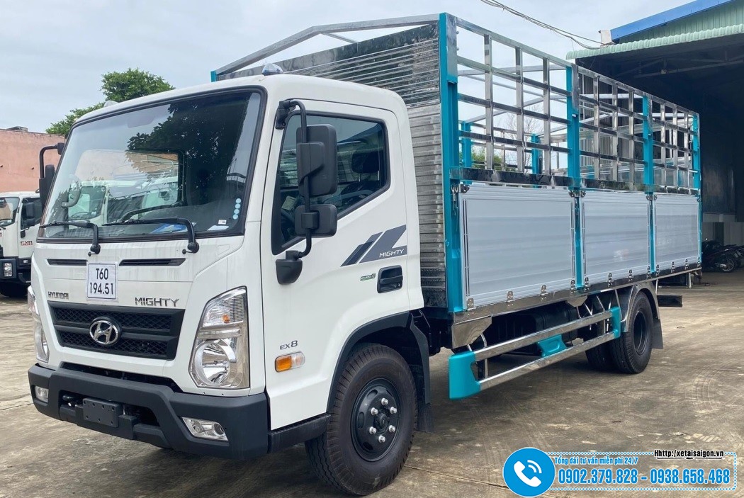 Xe Hyundai EX8L 7 Tấn Thùng Bạt Bửng Nâng