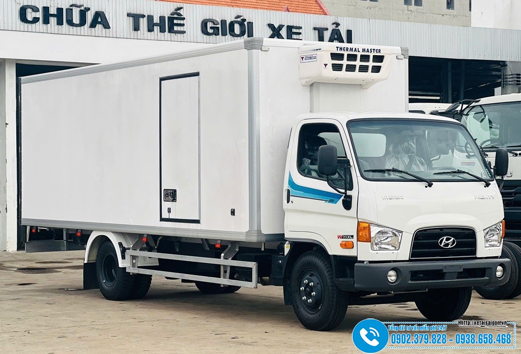 Xe Hyundai W11XL 6 Tấn - Thùng Đông Lạnh Dài 6M2