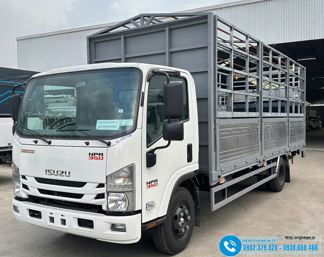 Xe Isuzu NPR350 Thùng Bạt Dài 6M2 - Gắn Bửng Nâng Hạ Tải 2.4 Tấn