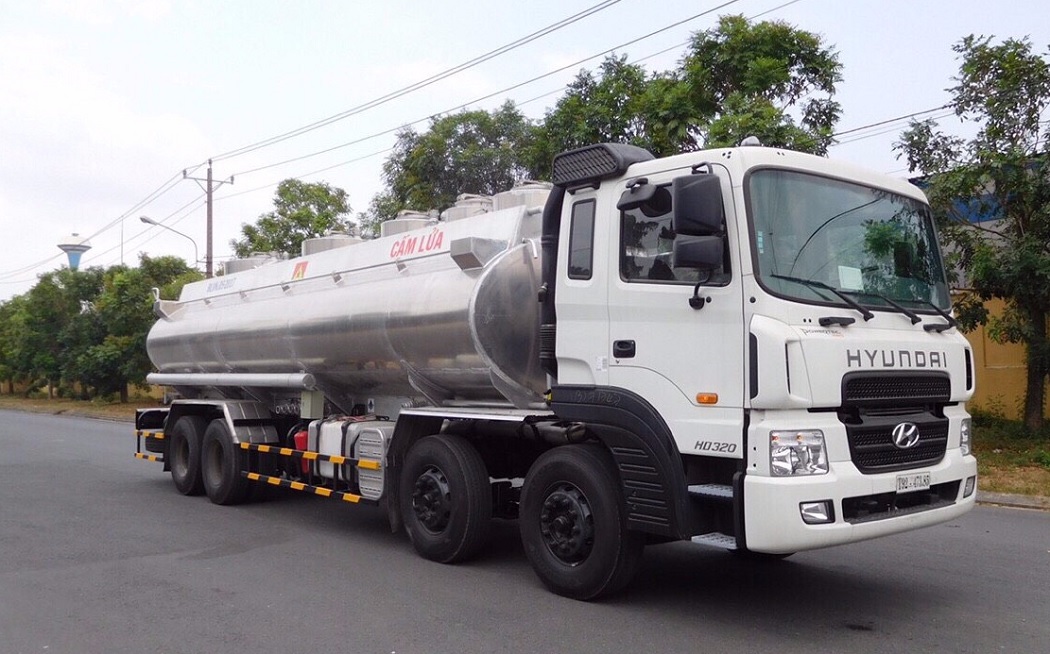 Xe Xi-téc Chở Xăng Hyundai 22 Khối HD320 - 4 Chân
