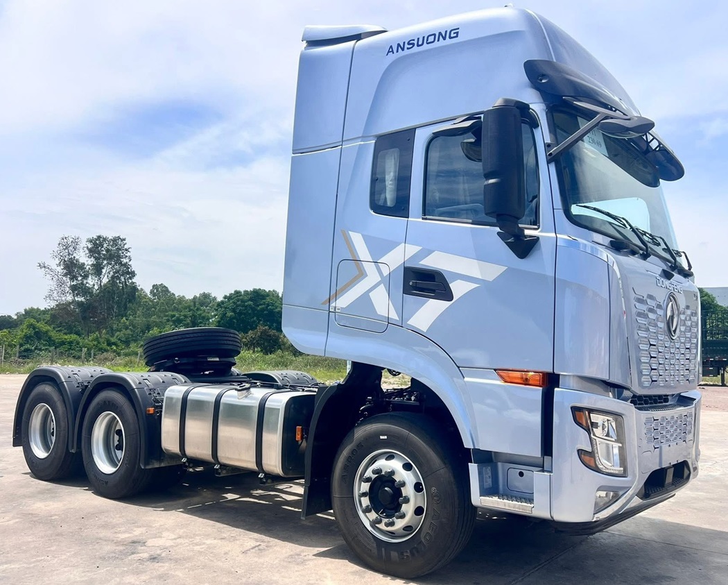 Xe Đầu Kéo DongFeng 385Hp Cabin X7