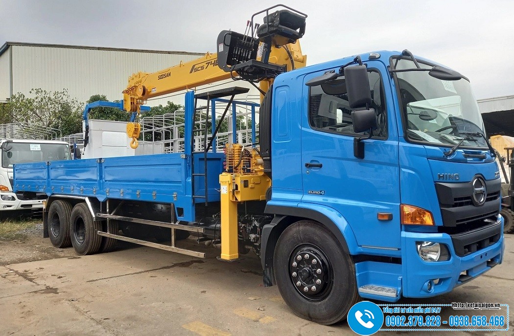 Xe tải Hino 3 Chân 15 Tấn FL8JW8A - Gắn Cẩu Soosan SCS746L
