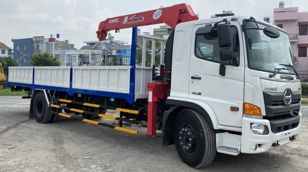 Xe tải Hino 9.4 tấn Gắn Cẩu Unic 5 Tấn