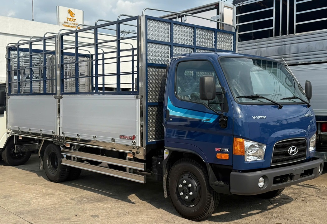 Xe tải Hyundai W11S 7 Tấn - Thùng Nhôm 4M9