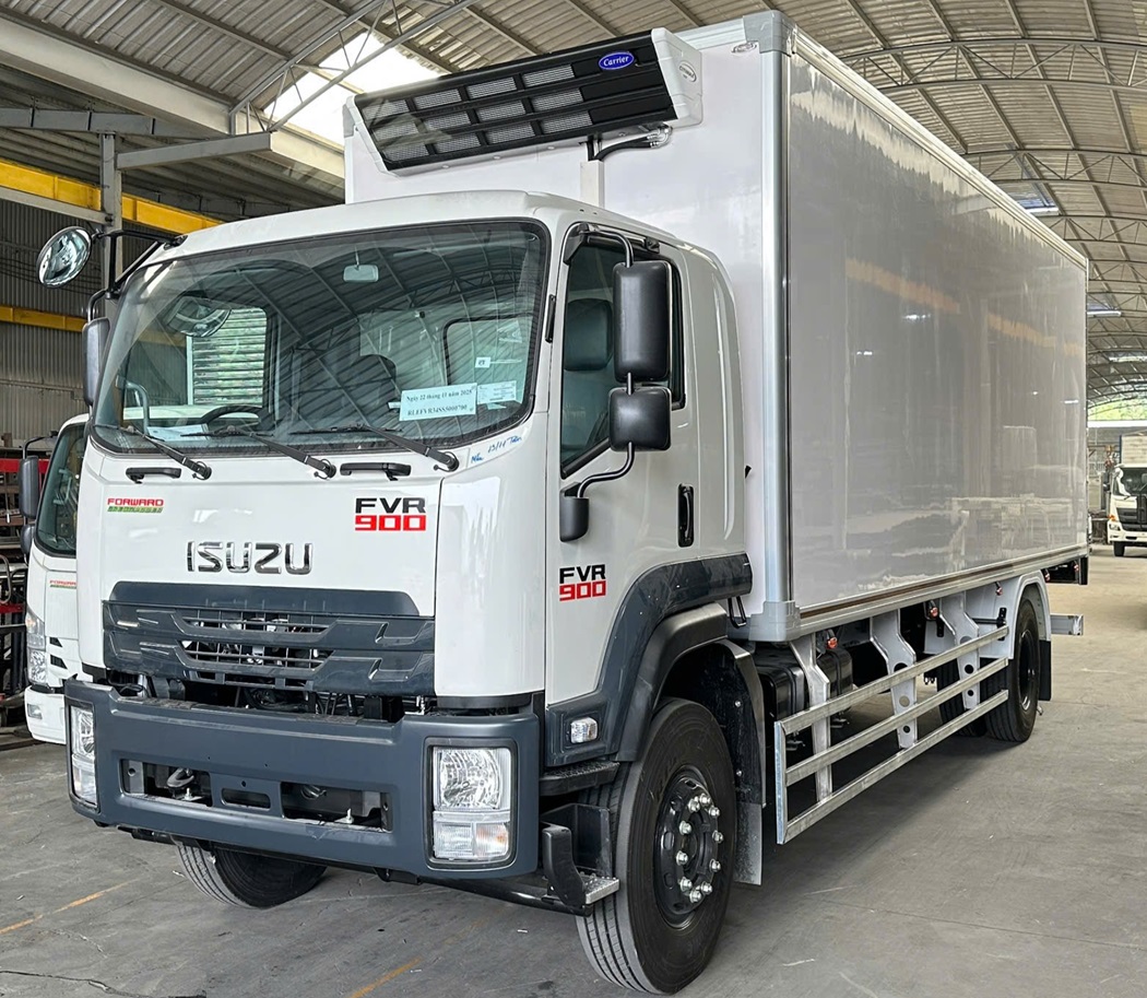Xe tải Isuzu FVR34SE5 7T5 - Thùng Đông Lạnh Dài 7M6