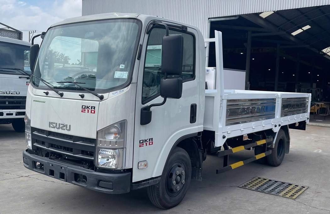 Xe tải Isuzu QKR210 2T2 Thùng Lửng 2.2 Tấn