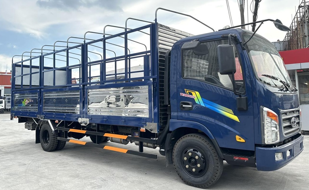 Xe tải Teraco 2.5 Tấn Thùng Bạt Dài 6M2 - Gắn Bửng Nâng