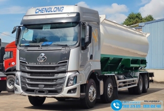 Xe Bồn Thổi Chở Cám Chenglong 4 Chân 28M3