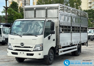 Xe Chở Gia Súc - Chở Heo HINO XZU730L 4 Tấn