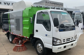 Xe Quét Đường Hút Bụi 5 Khối ISUZU 5M3