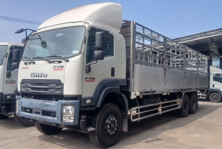 Xe tải Isuzu 3 Chân 16 Tấn - Thùng Dài 9M4
