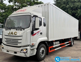 Xe tải Jac Dawos 8 Tấn Thùng Kín Container 9M9